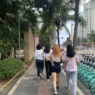 校园模特