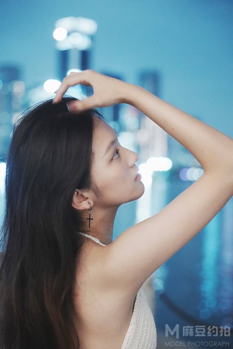 夜景模特