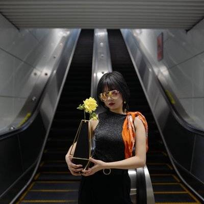 情绪模特