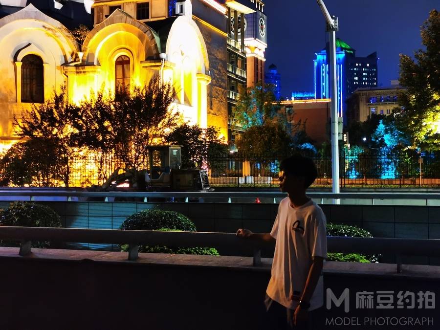 纪实模特
