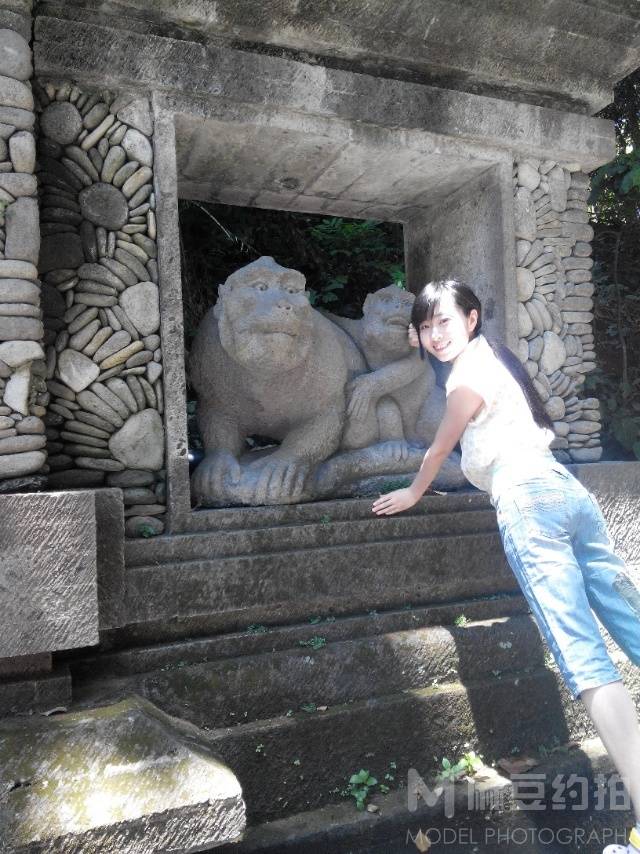 清新模特