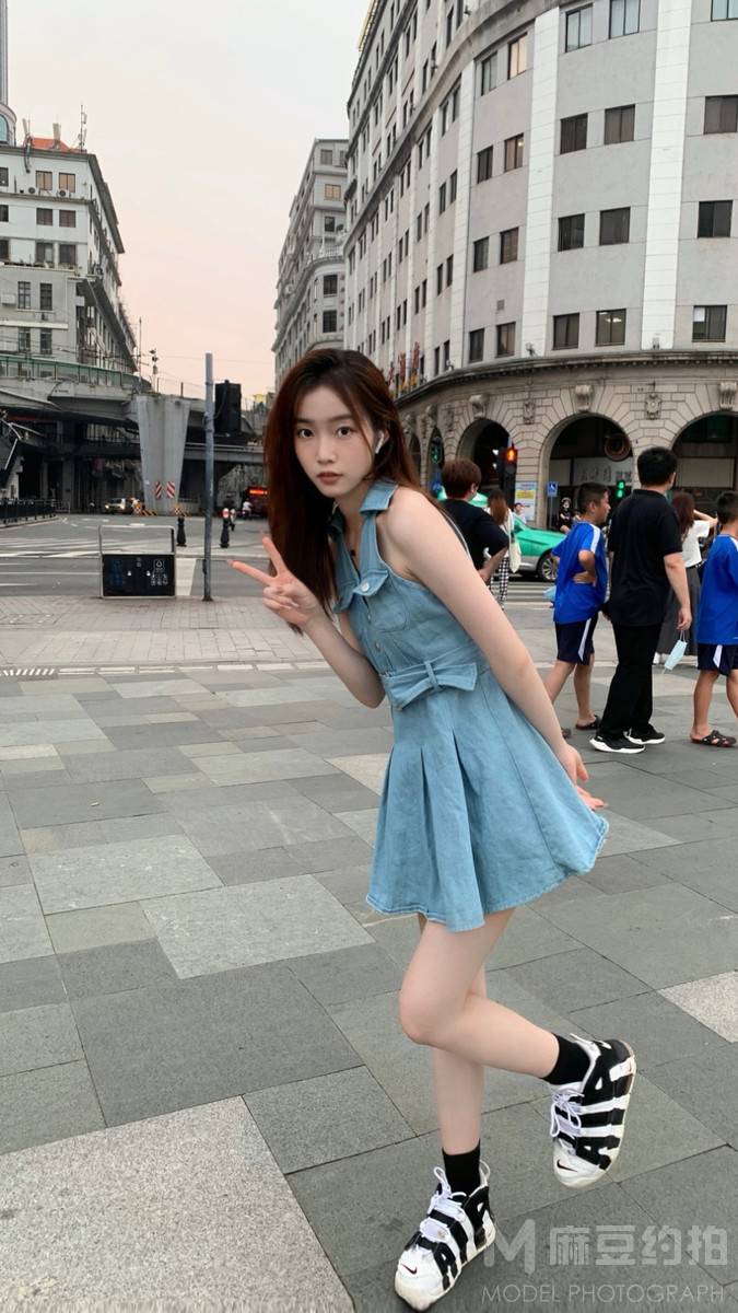 校园模特