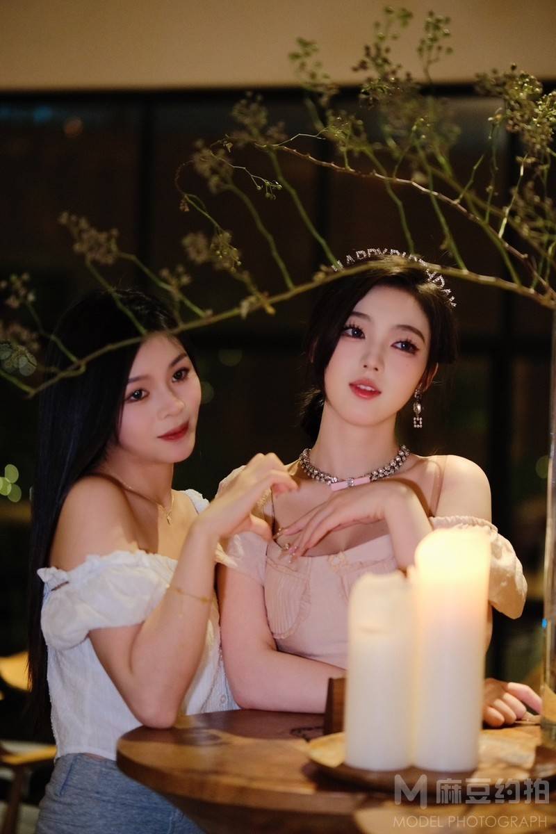 宝丽来模特