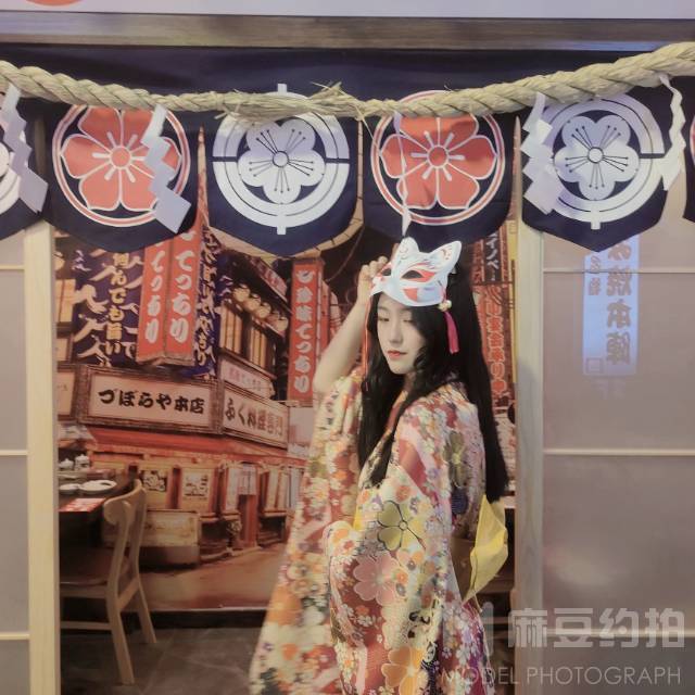 民国模特