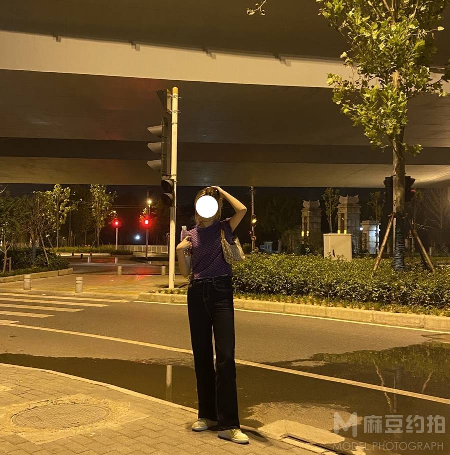夜景模特