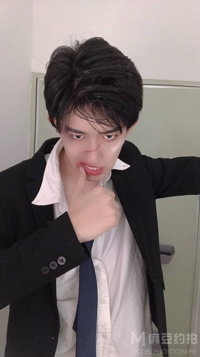暗黑模特