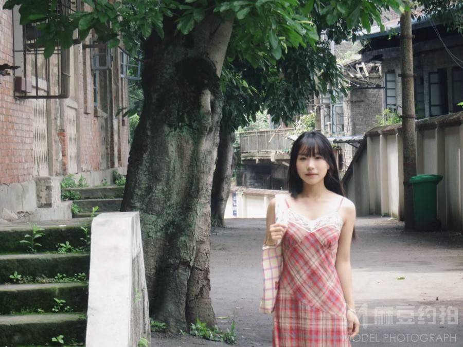 胶片模特