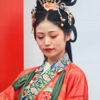 汉服模特