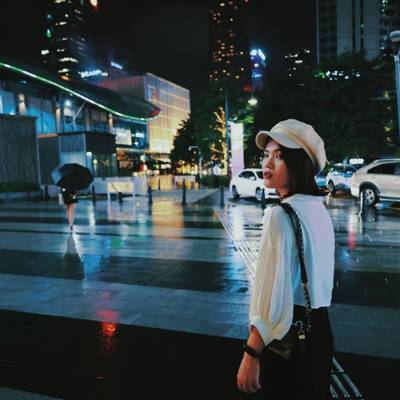 夜景模特