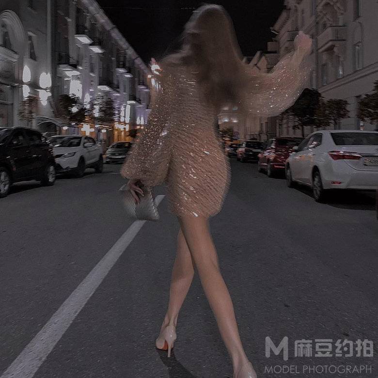 清新模特