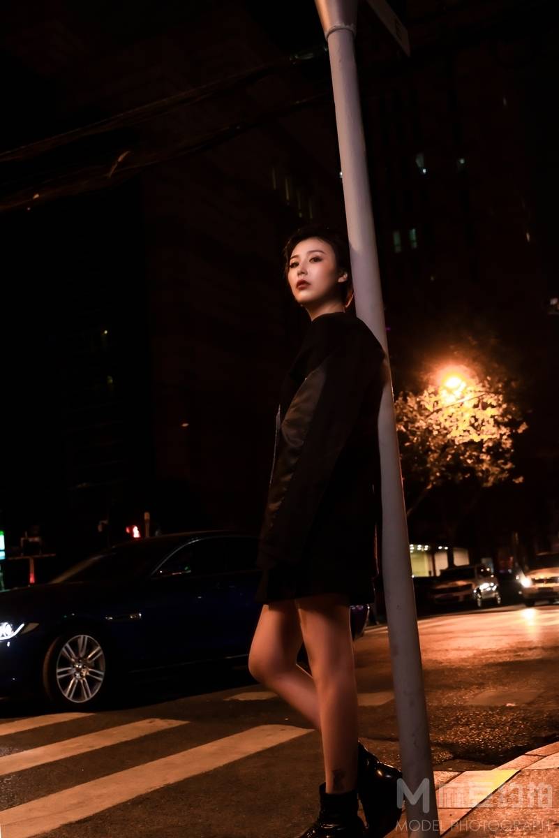 夜景模特