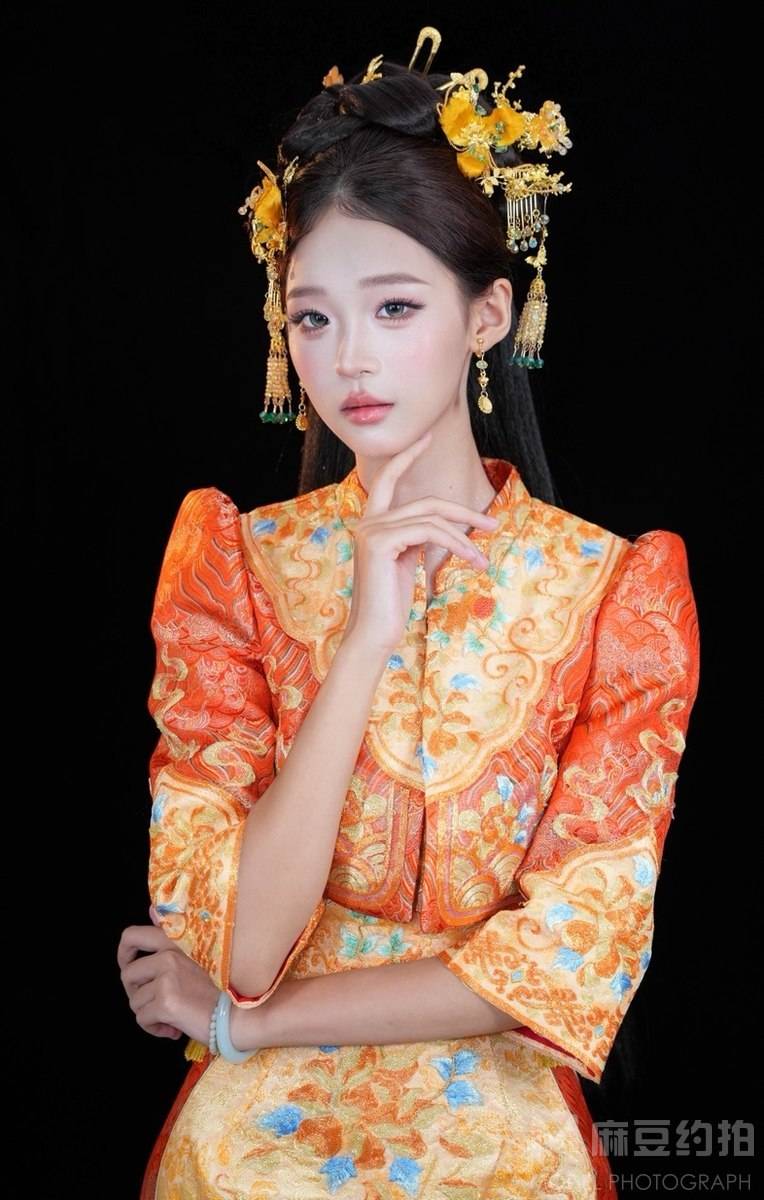 妆容模特