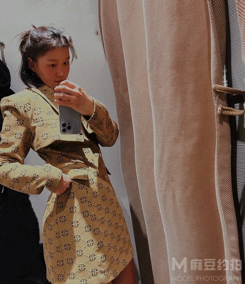 情侣模特