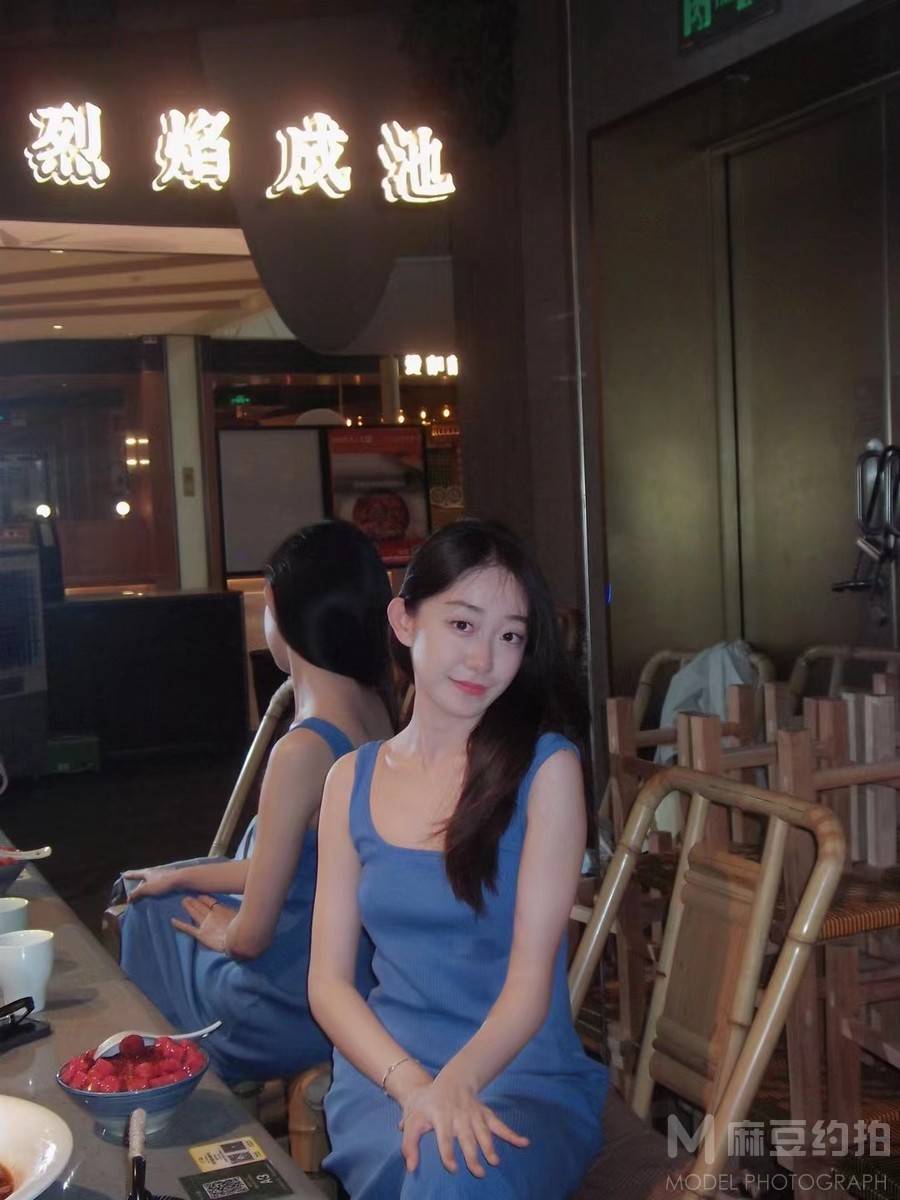 胶片模特