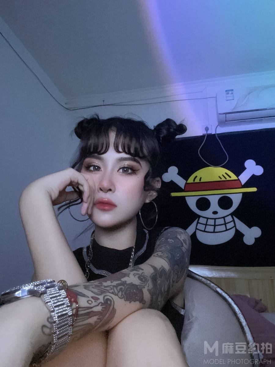 暗黑模特