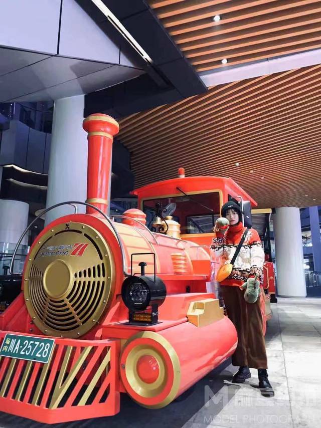 校园模特