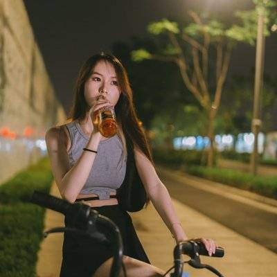 夜景模特