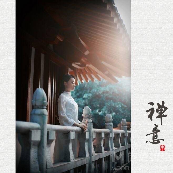 情绪模特