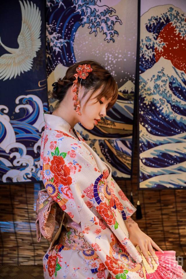 和服模特