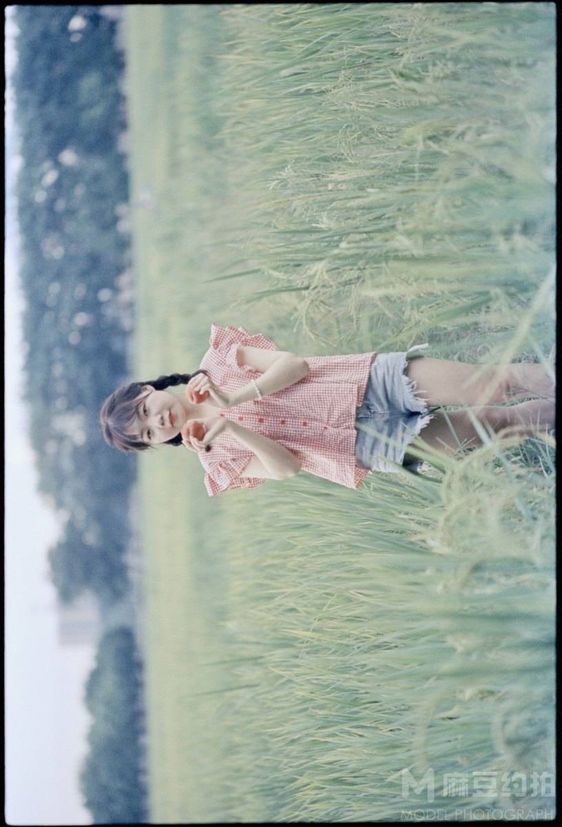 胶片模特
