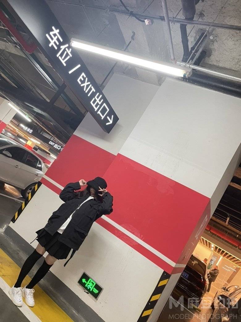清新模特