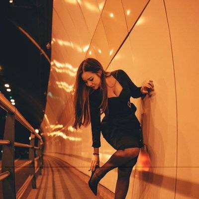 夜景模特