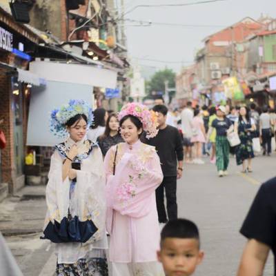 汉服模特
