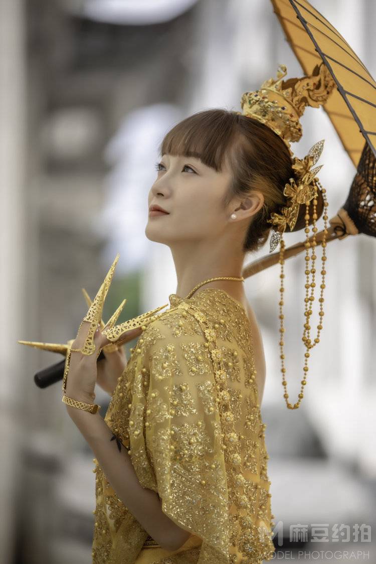 妆容模特
