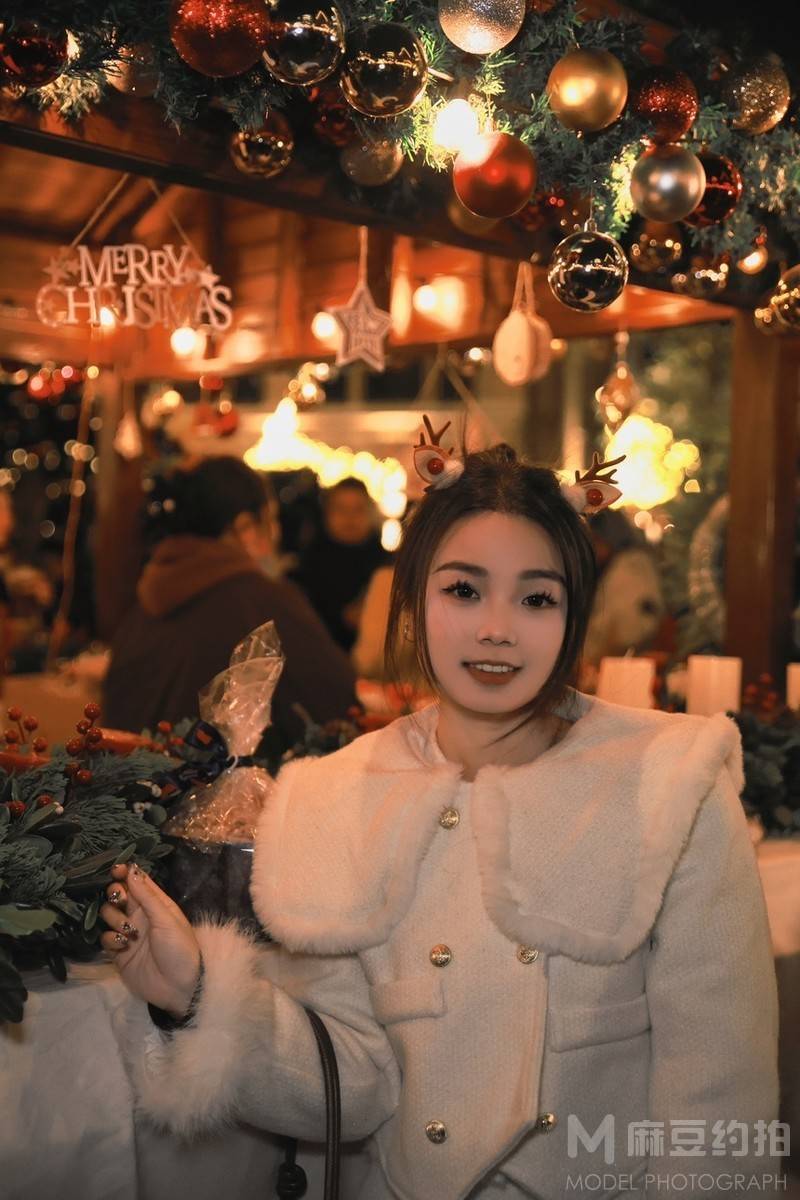 胶片模特