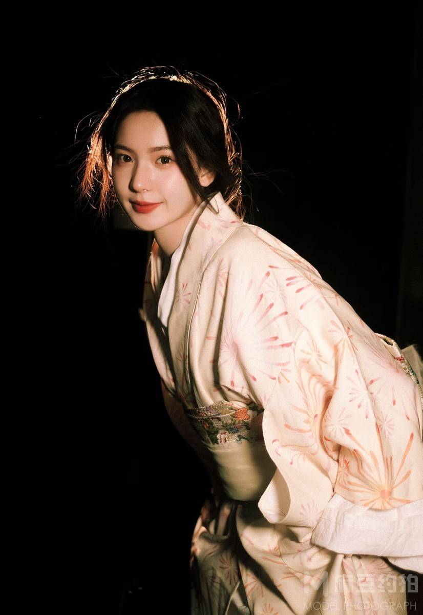 和服模特
