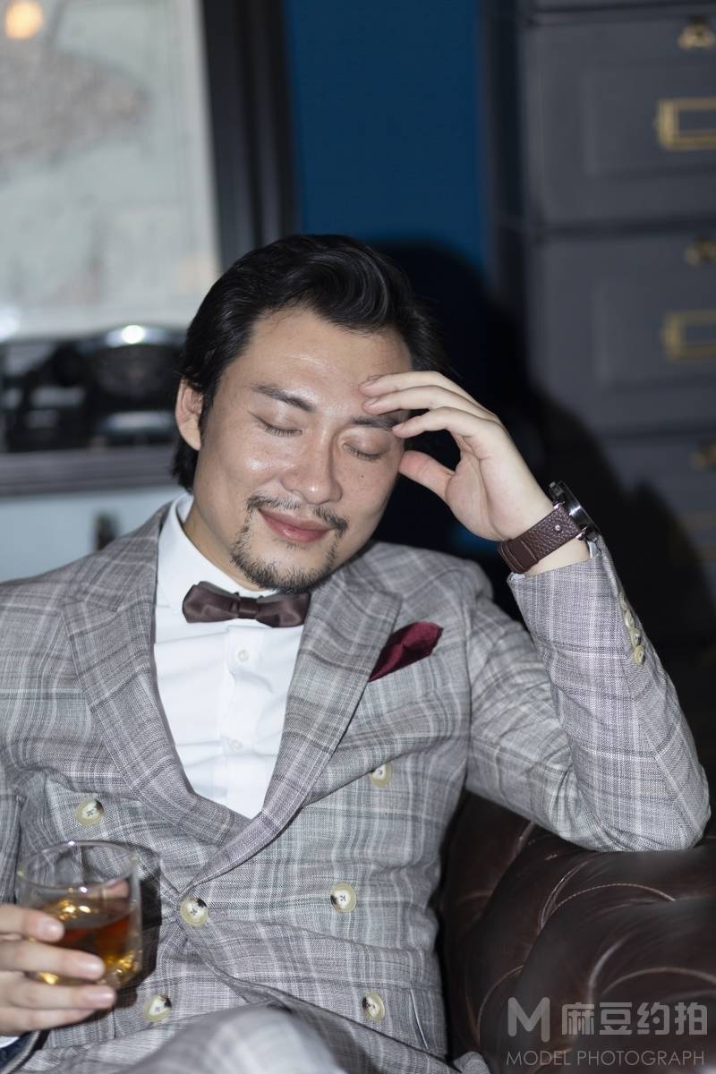 商务模特