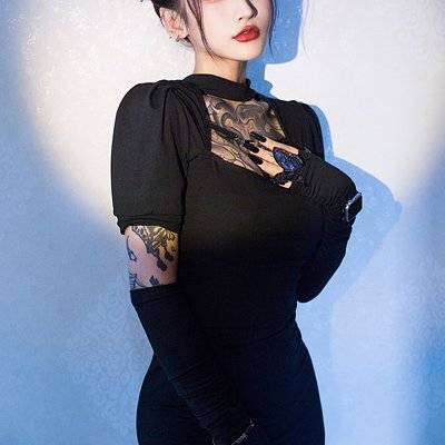 暗黑模特