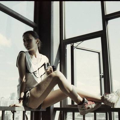 情绪模特