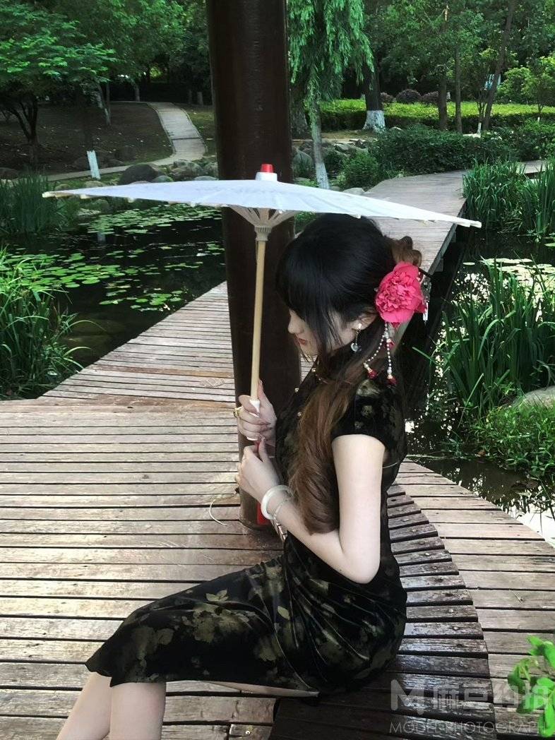 民国模特