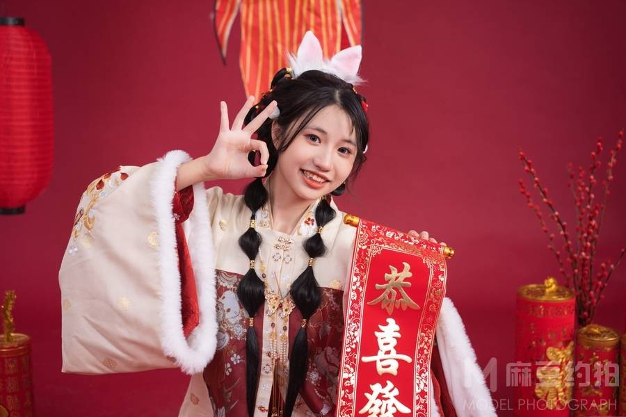 汉服模特