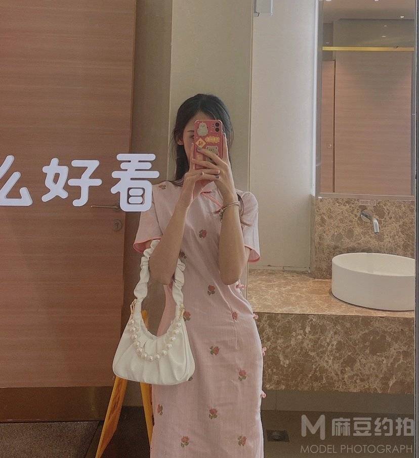 民国模特