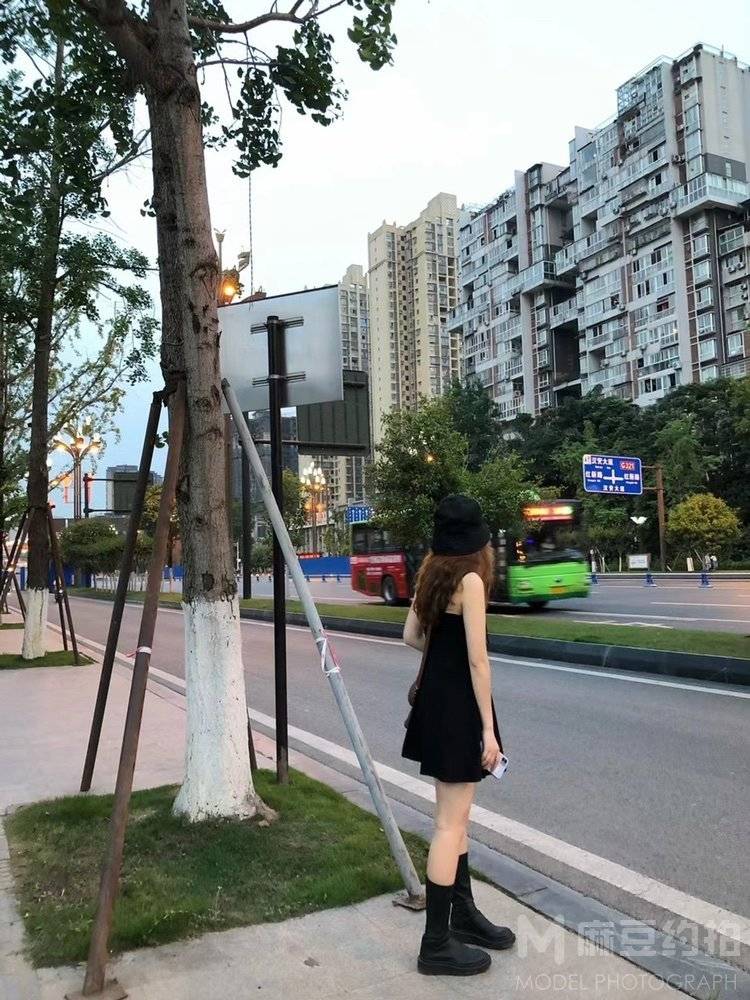 校园模特