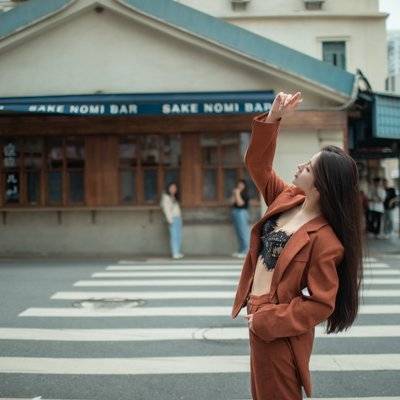 情绪模特