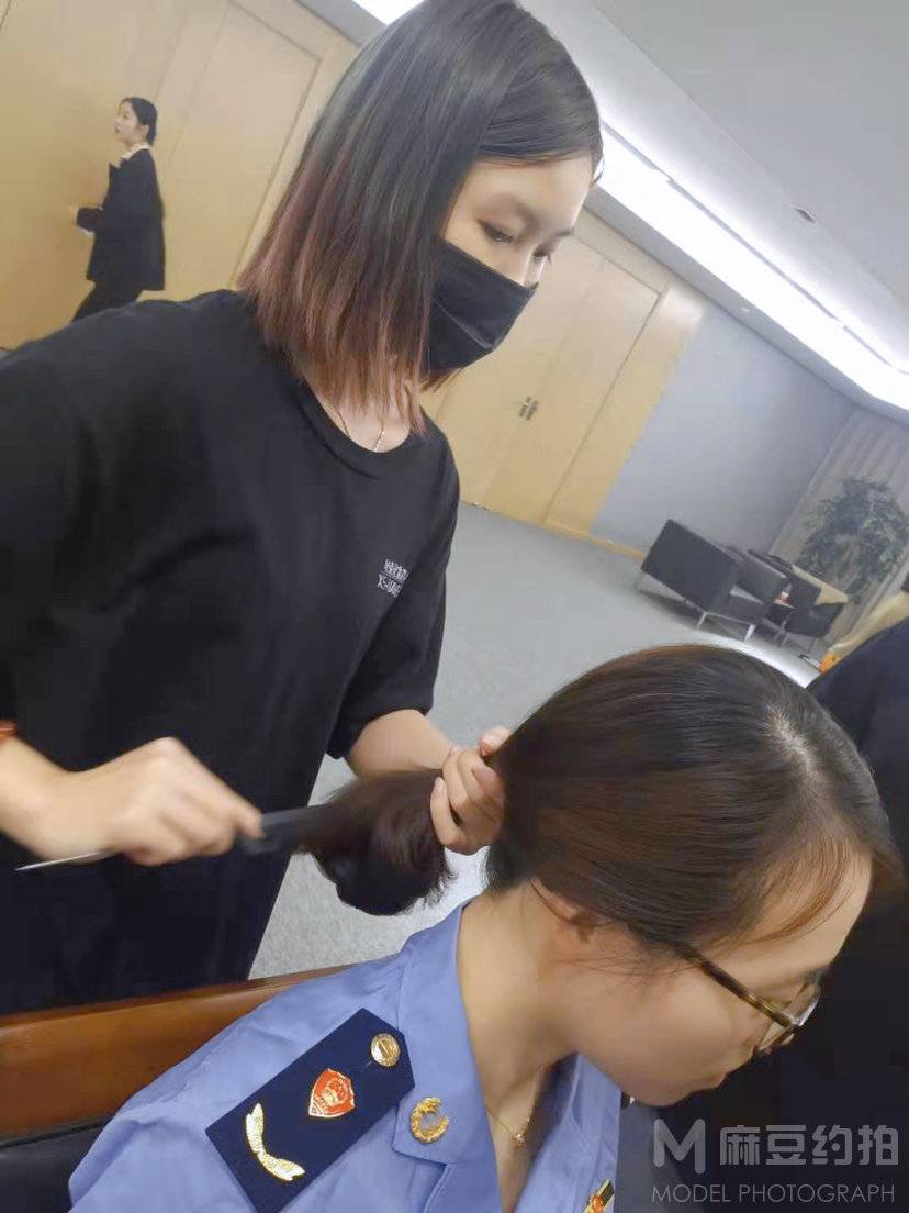 妆容模特