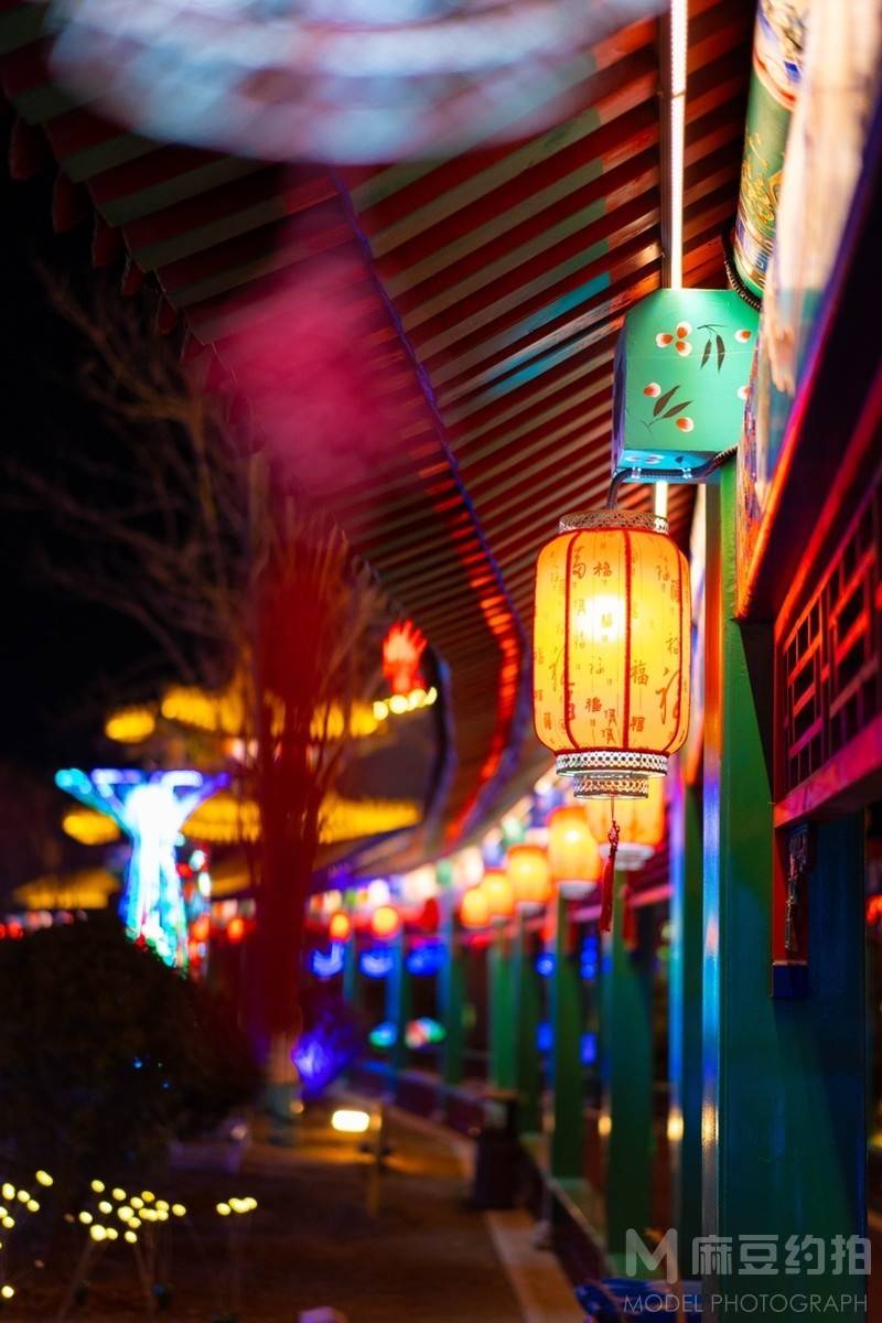 夜景模特
