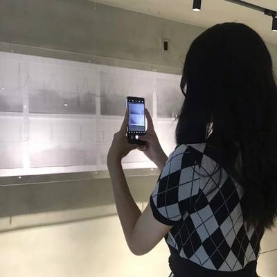 黑白模特