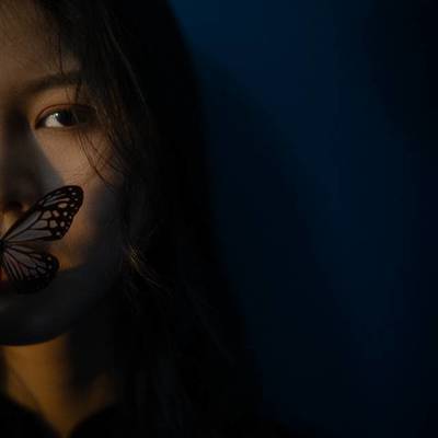 情绪模特
