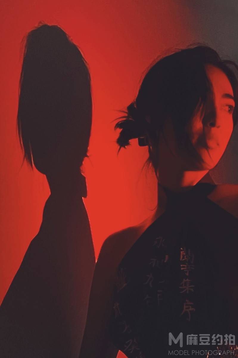 暗黑模特