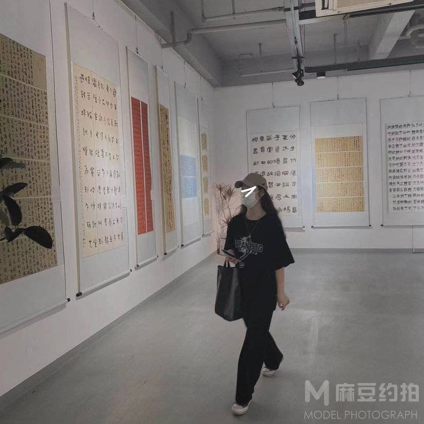 校园模特