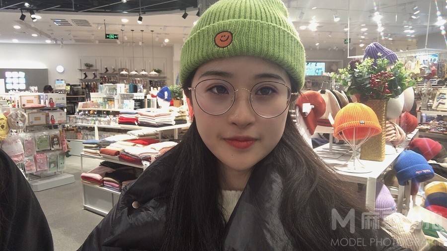 少女模特