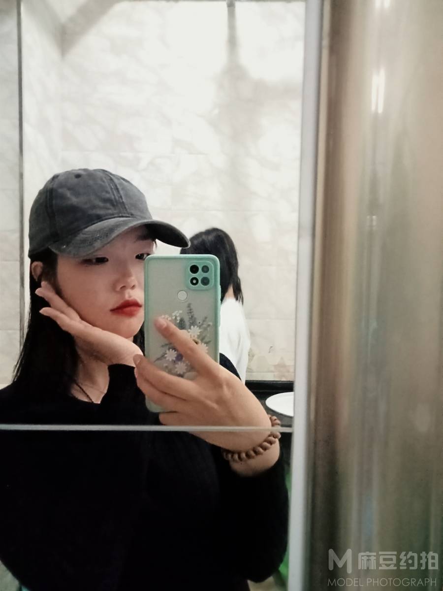 胶片模特