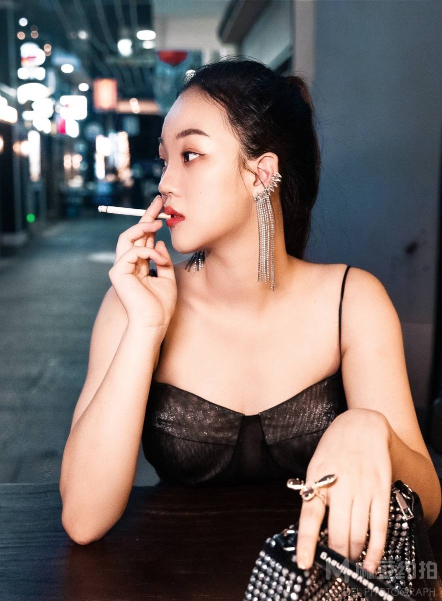 暗黑模特