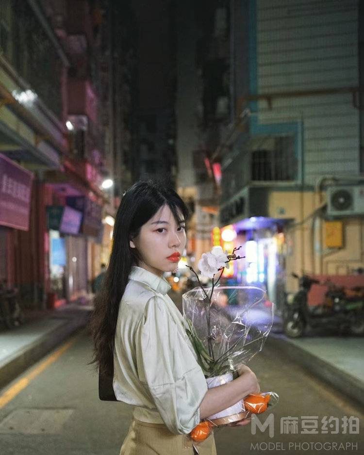 清新模特
