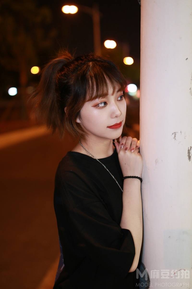 夜景模特