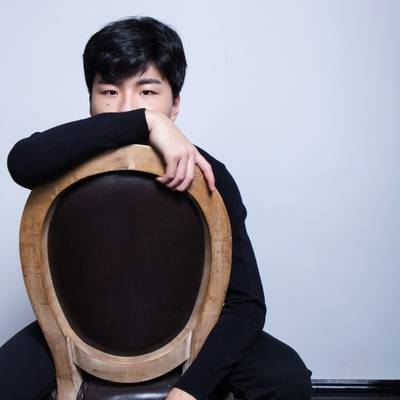 黑白模特